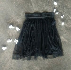 Living Doll Black Soft Tulle Skirt L